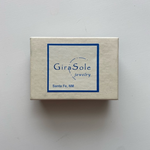 Gira Sole Sterling Silver Necklace - Picture 7 of 7